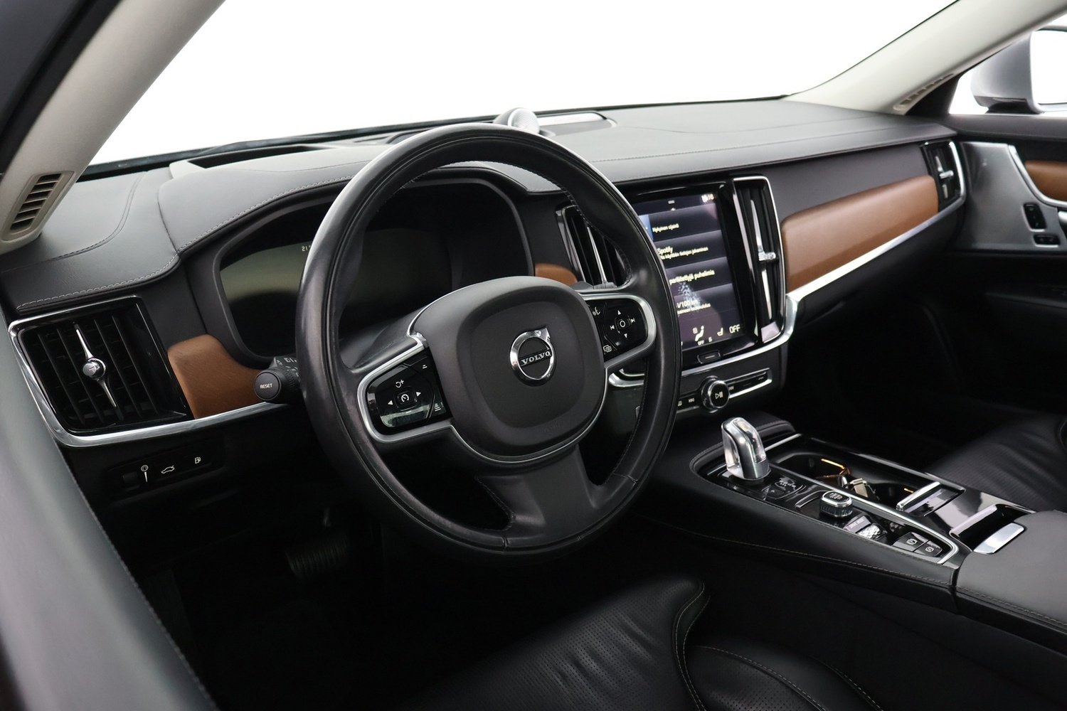 Volvo S90 vaihtoauto