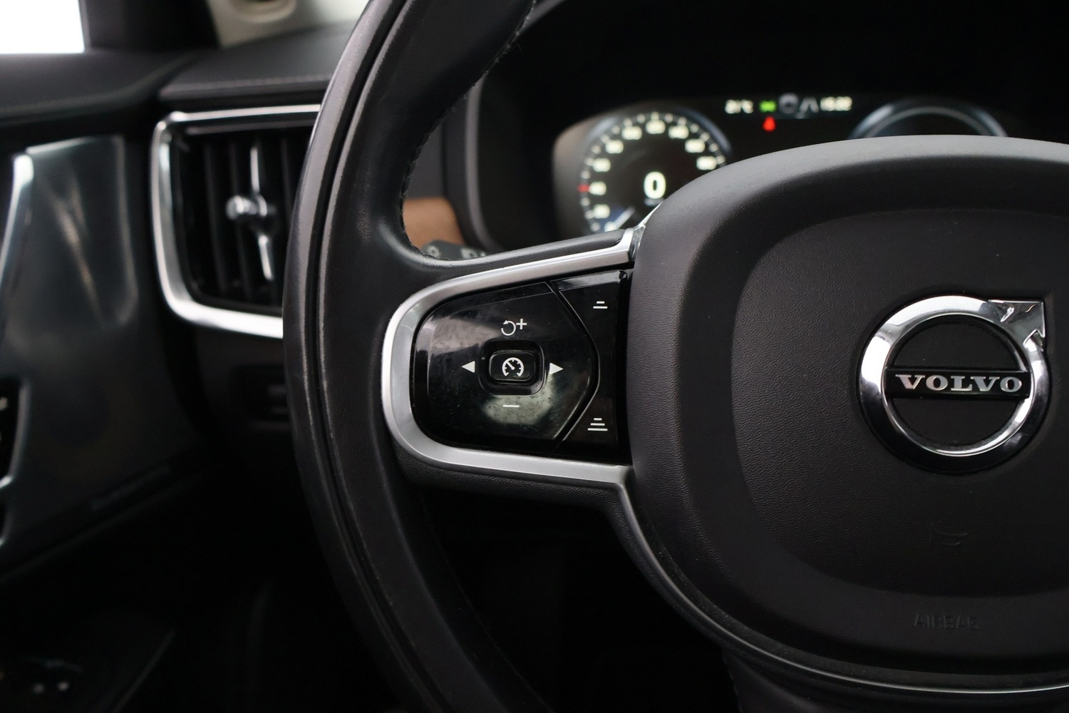 Volvo S90 vaihtoauto