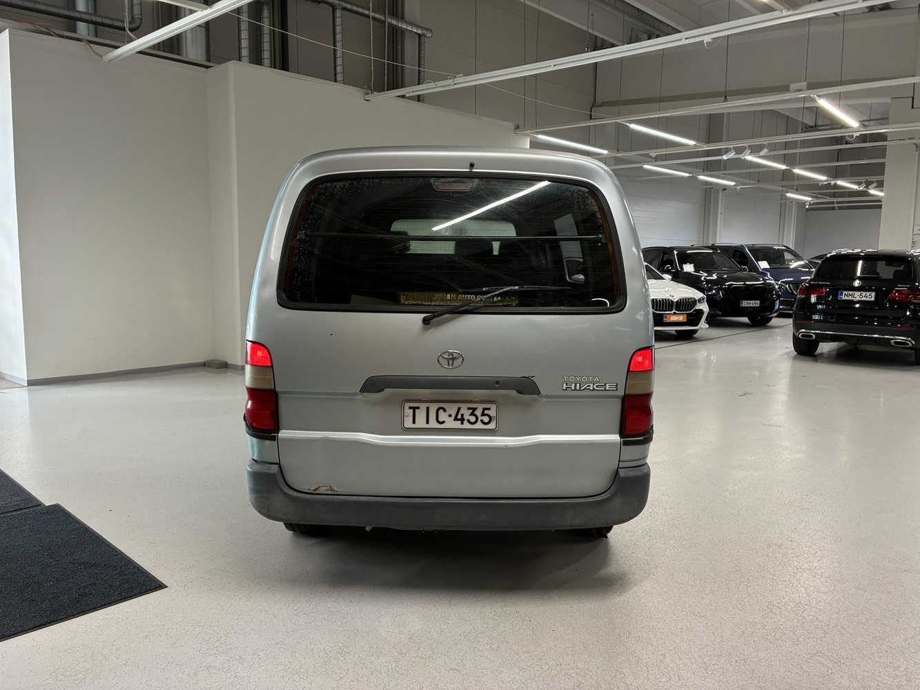 Toyota Hiace vaihtoauto