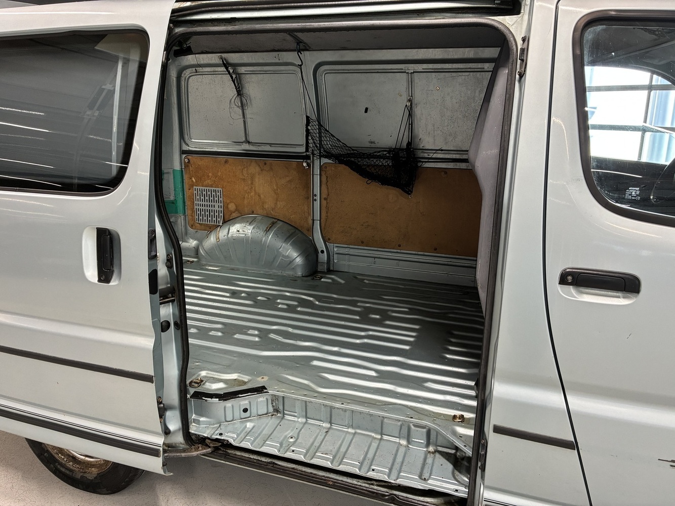 Toyota Hiace vaihtoauto