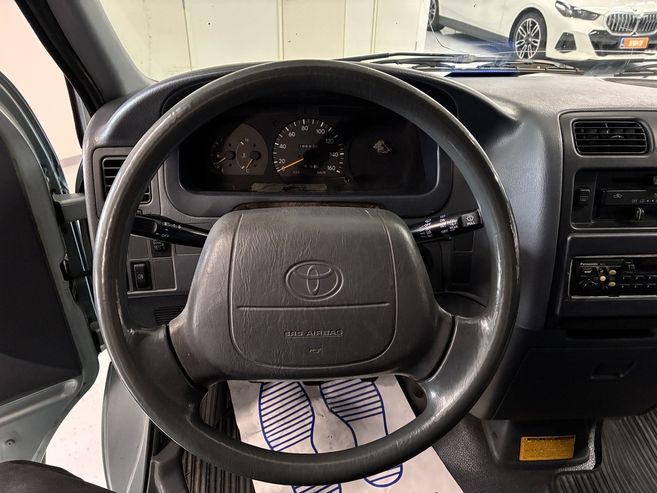 Toyota Hiace vaihtoauto