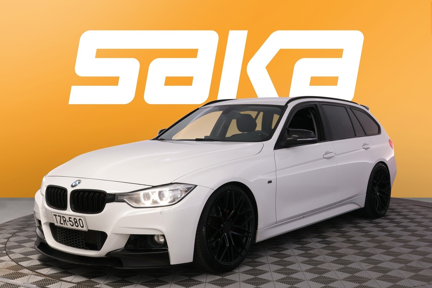 BMW 320 vaihtoauto