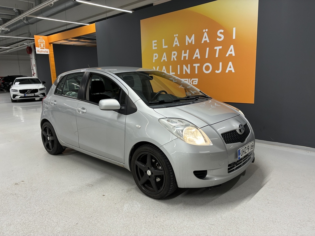 Toyota Yaris vaihtoauto