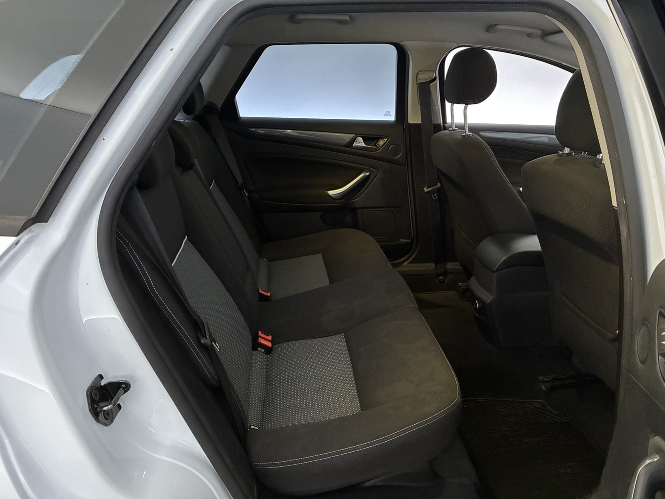 Ford Mondeo vaihtoauto