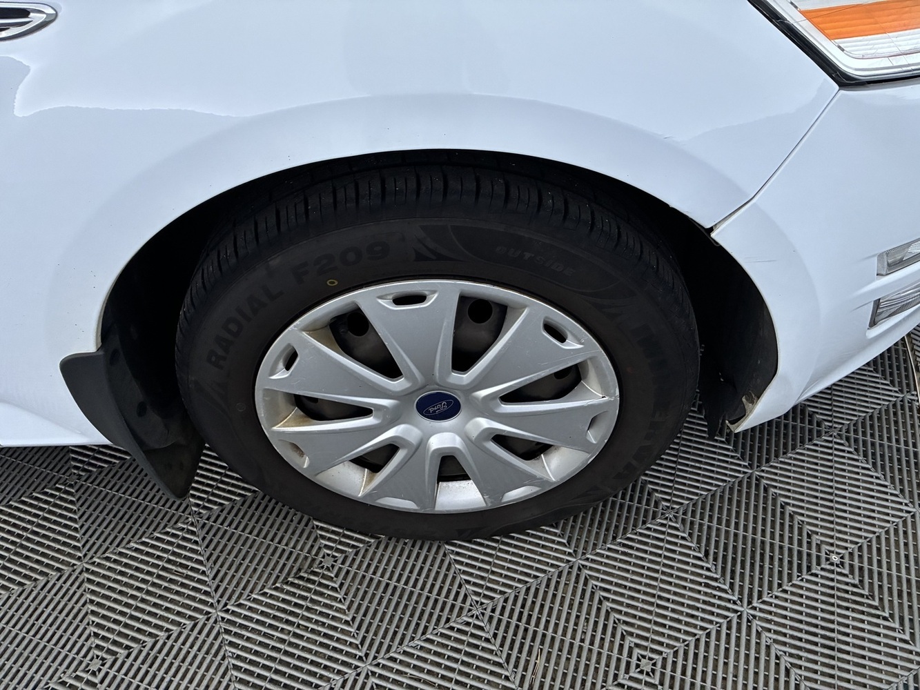 Ford Mondeo vaihtoauto