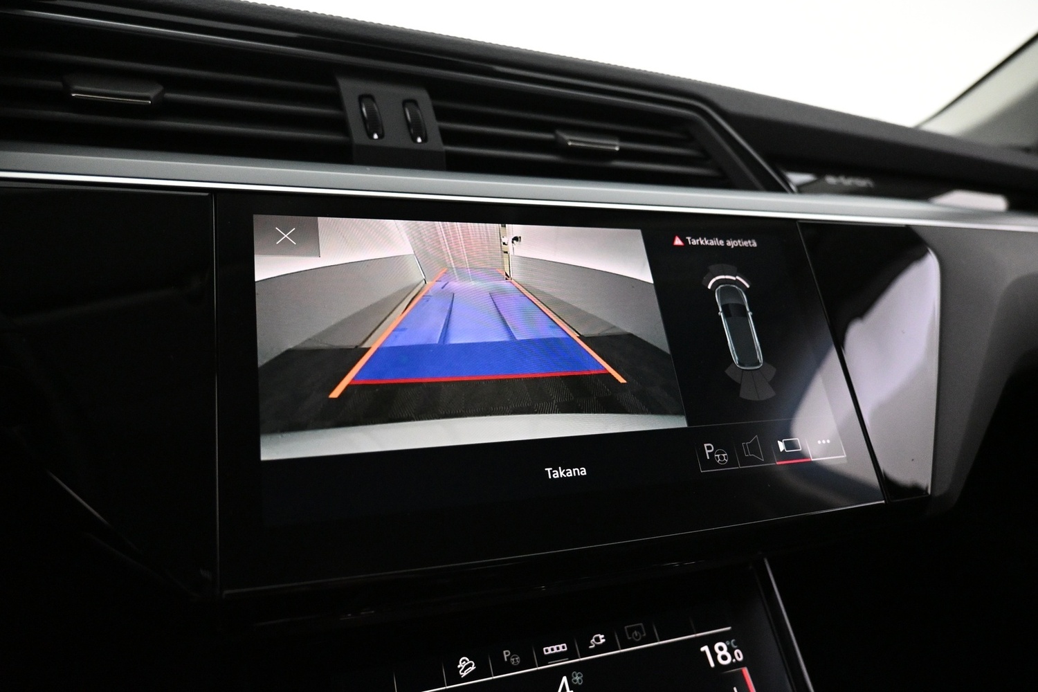 Audi e-tron vaihtoauto