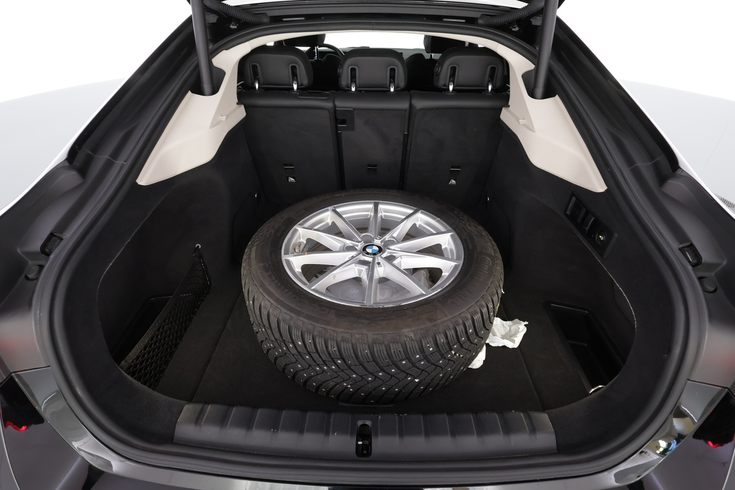 BMW i4 vaihtoauto