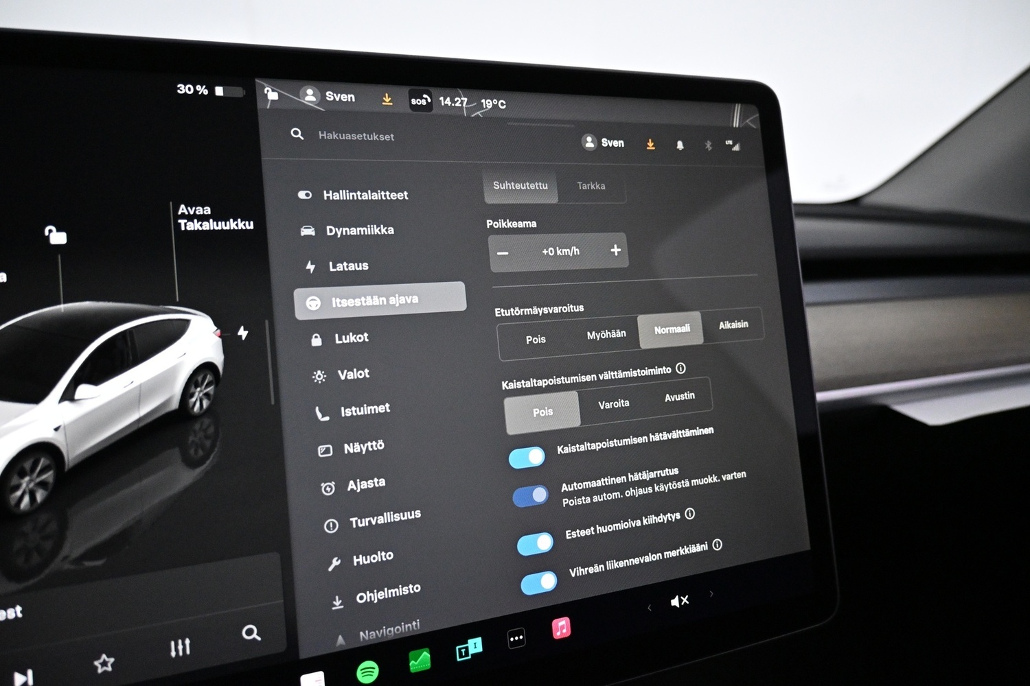 Tesla Model Y vaihtoauto