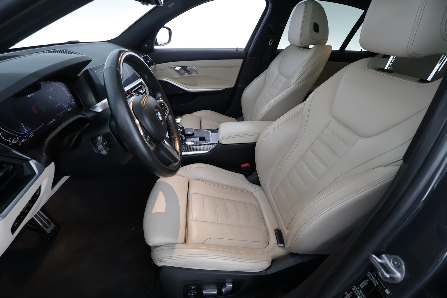 BMW 330 vaihtoauto