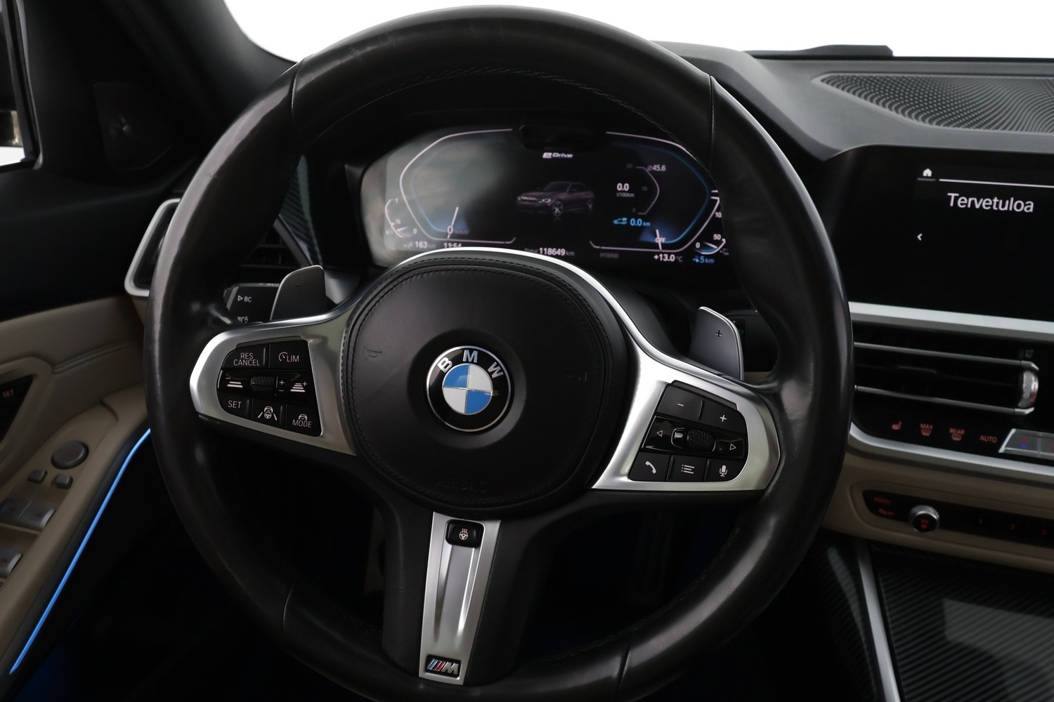 BMW 330 vaihtoauto