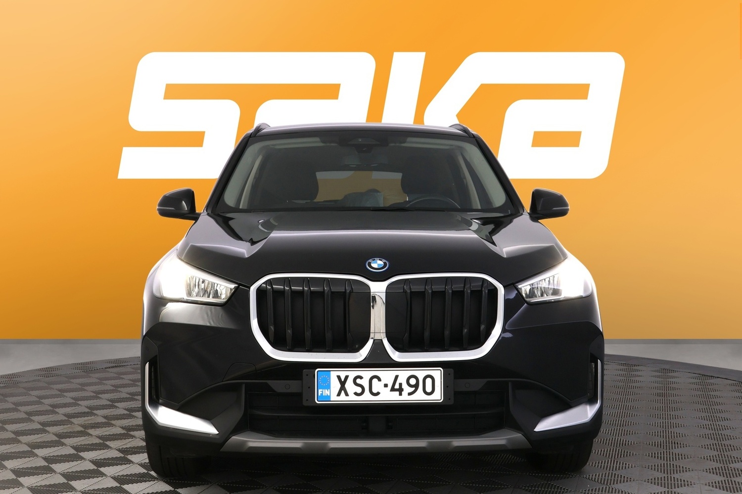 BMW X1 vaihtoauto