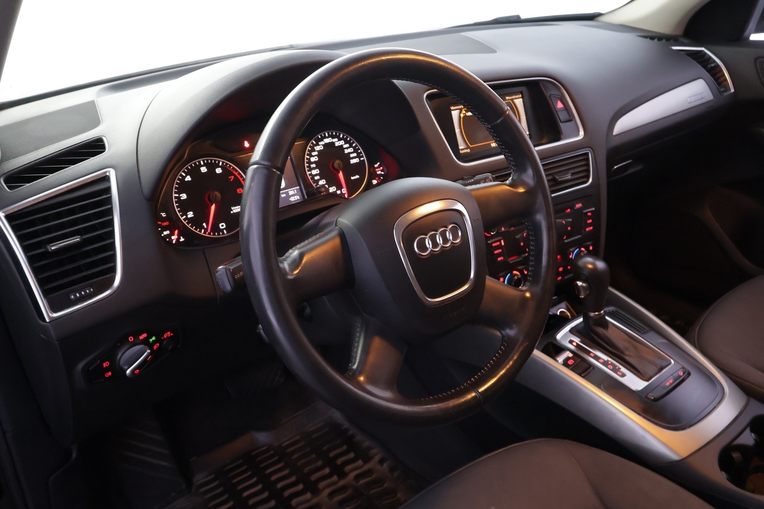 Audi Q5 vaihtoauto