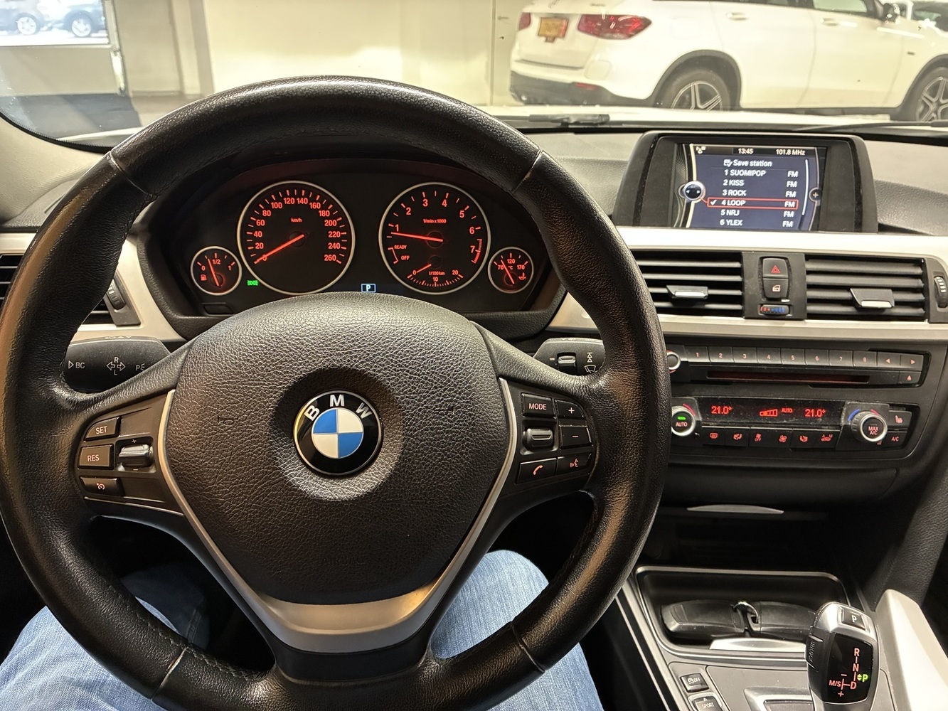 BMW 320 vaihtoauto