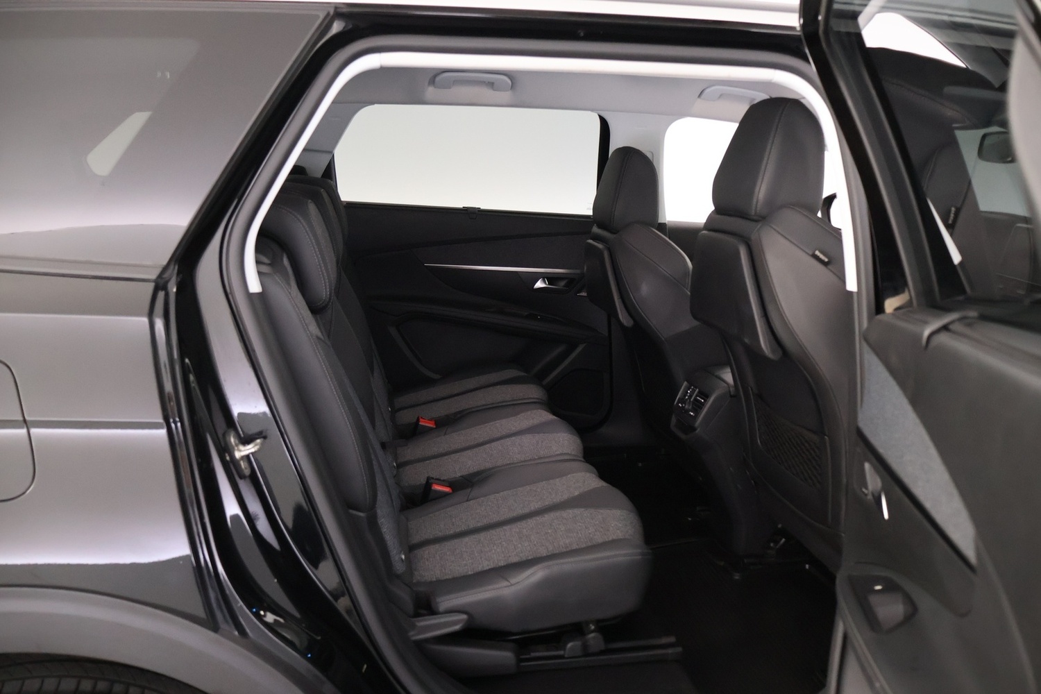 Peugeot 5008 vaihtoauto
