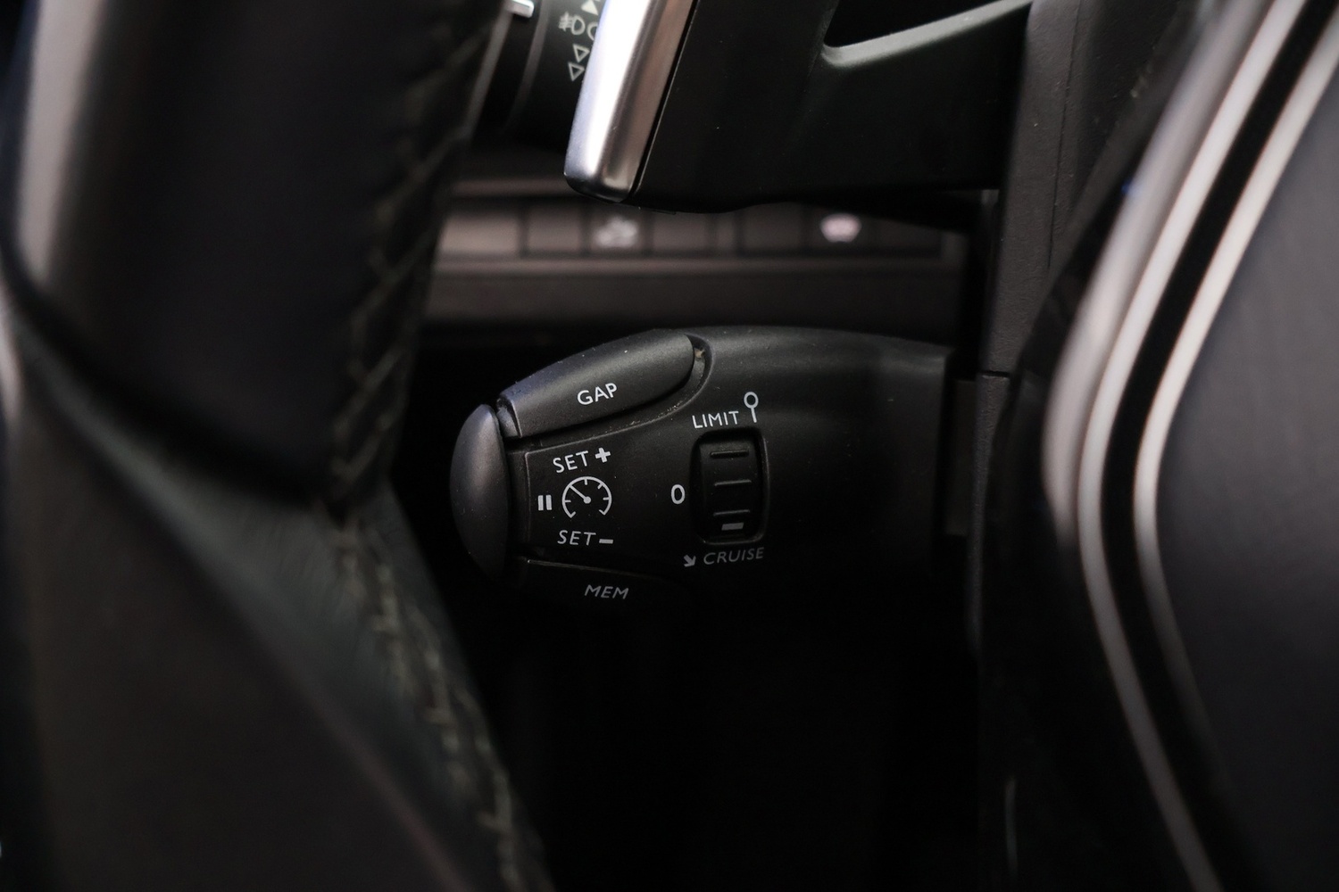 Peugeot 5008 vaihtoauto