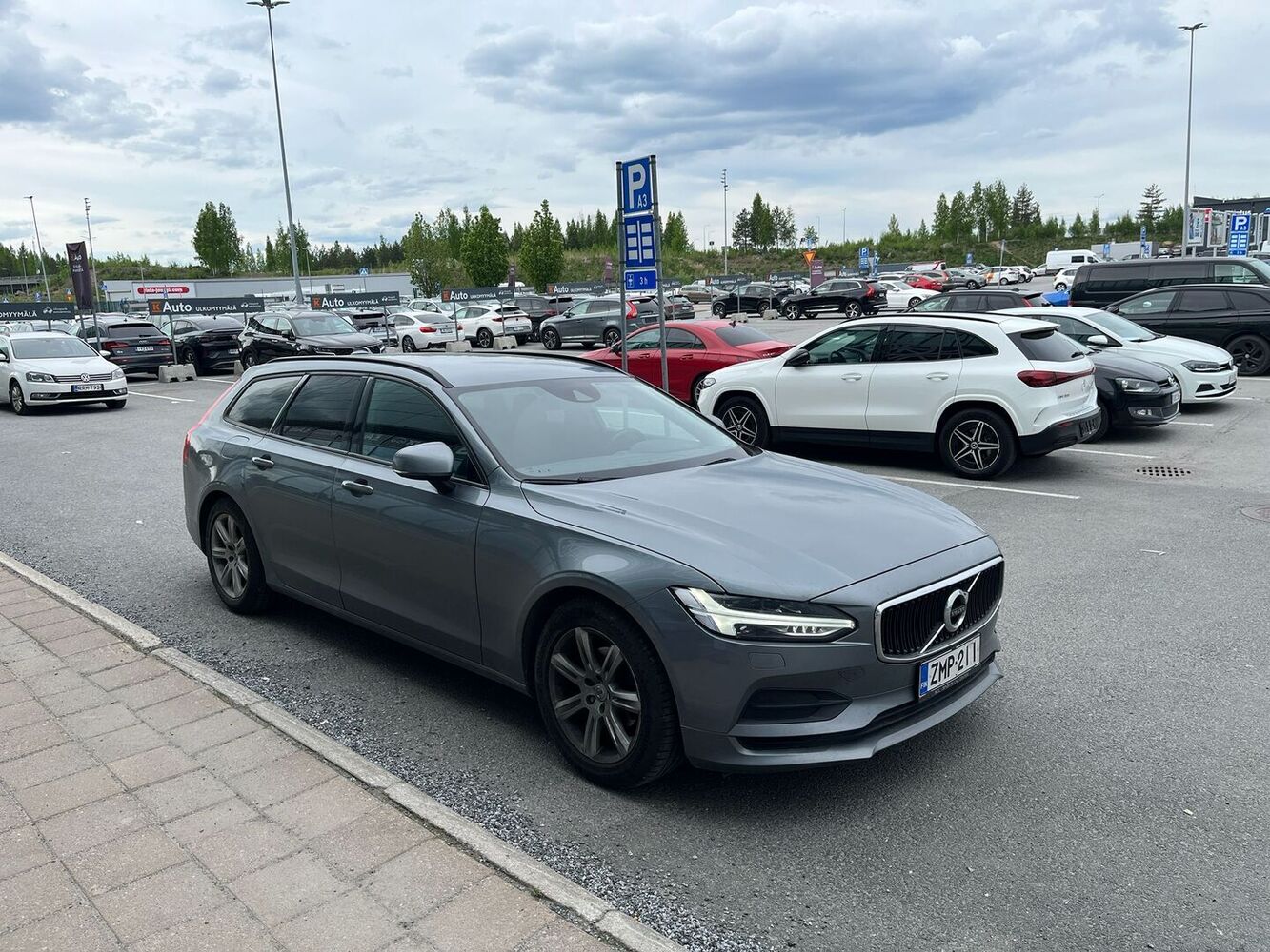 Volvo V90 vaihtoauto