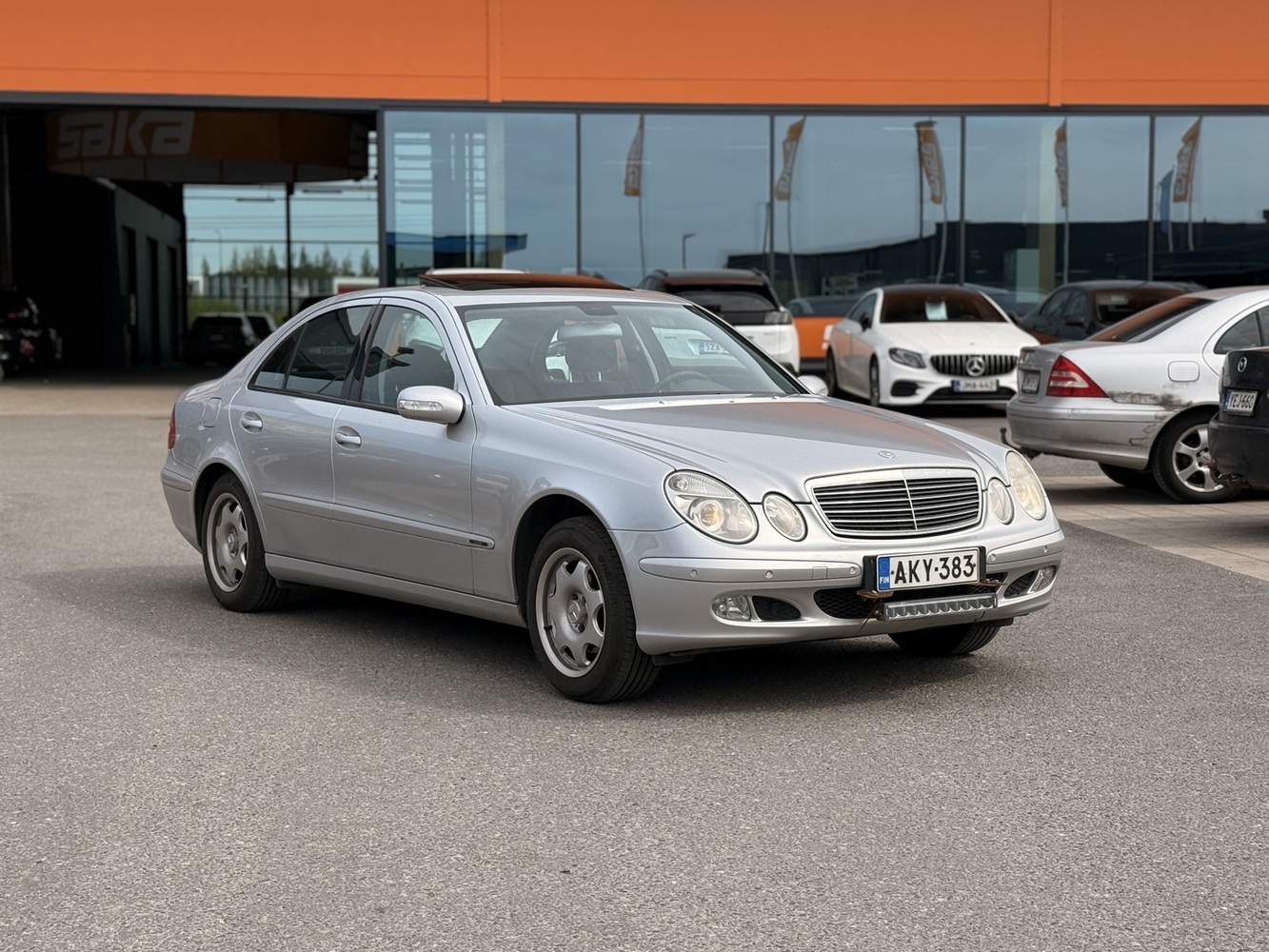 Mercedes-Benz E vaihtoauto