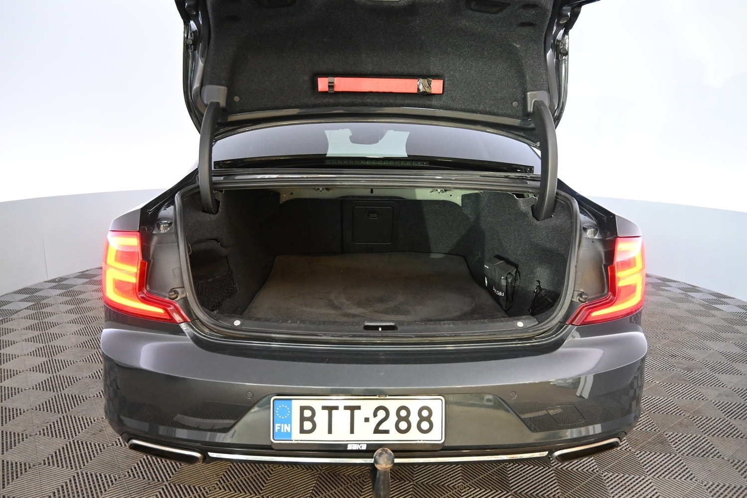 Volvo S90 vaihtoauto
