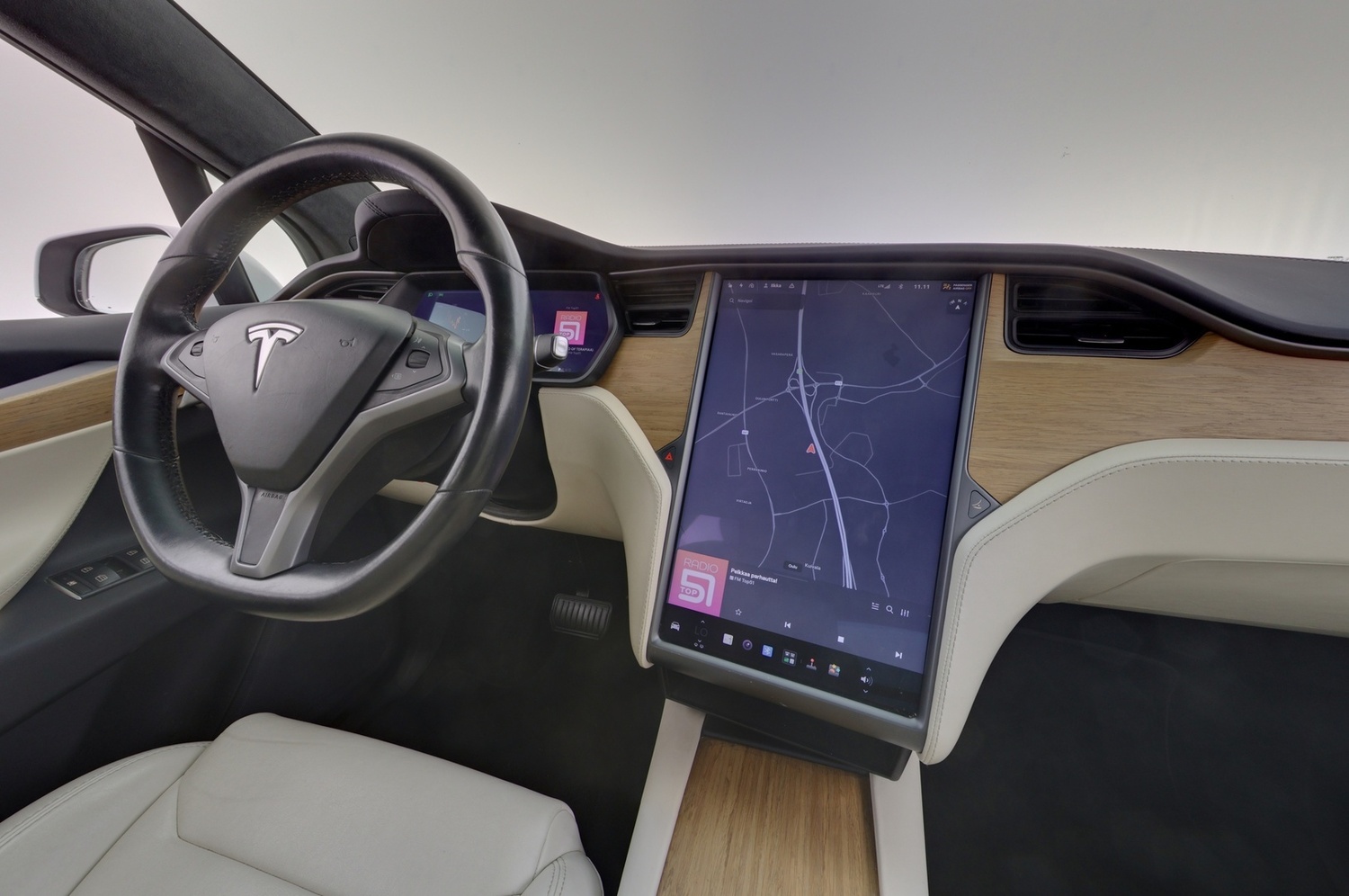 Tesla Model X vaihtoauto