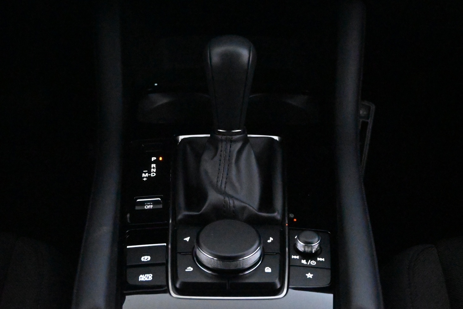 Mazda 3 vaihtoauto