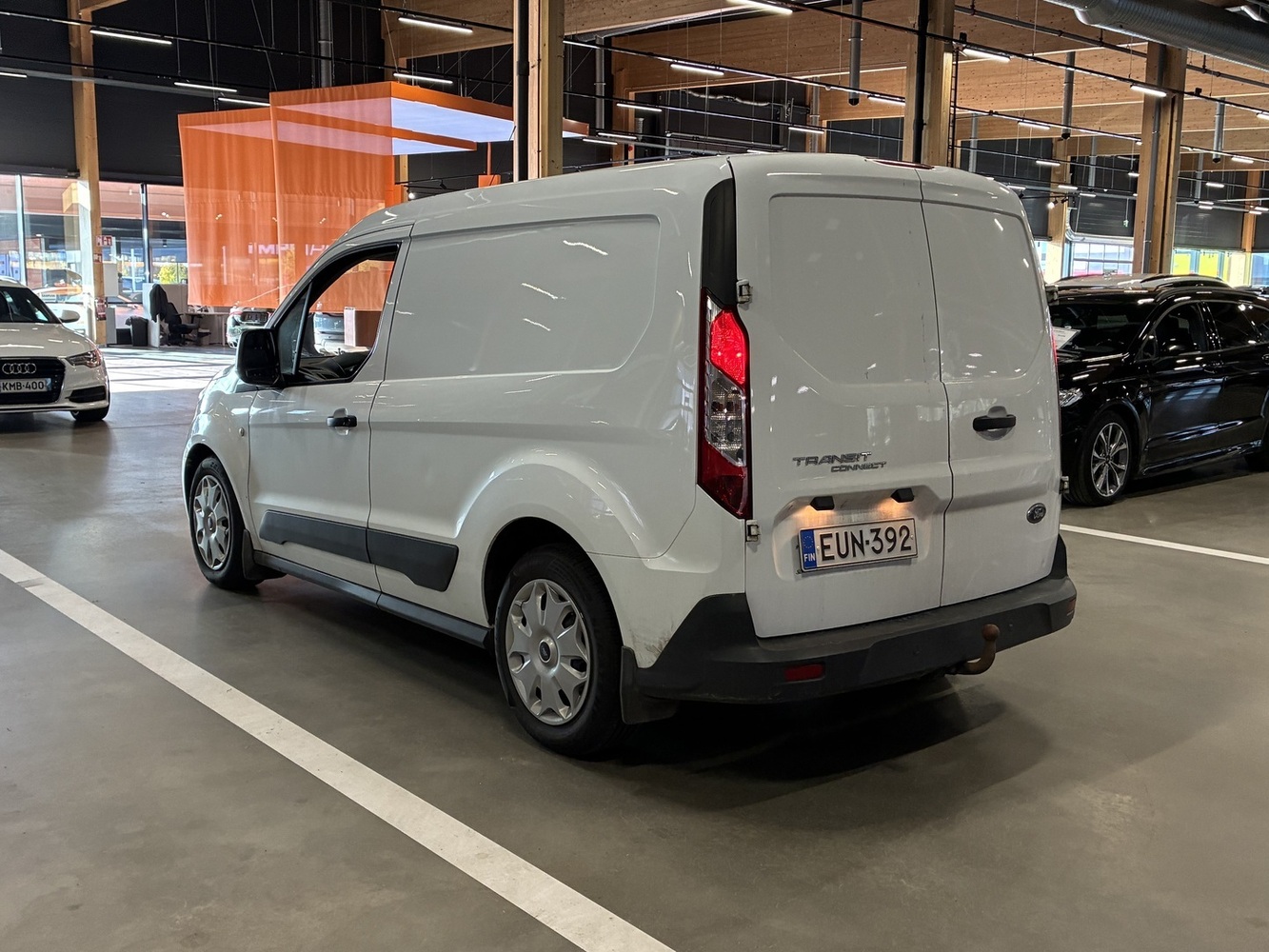 Ford Transit Connect vaihtoauto