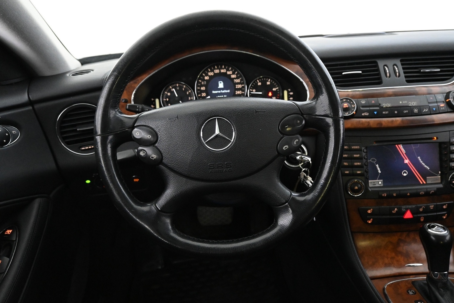Mercedes-Benz CLS vaihtoauto