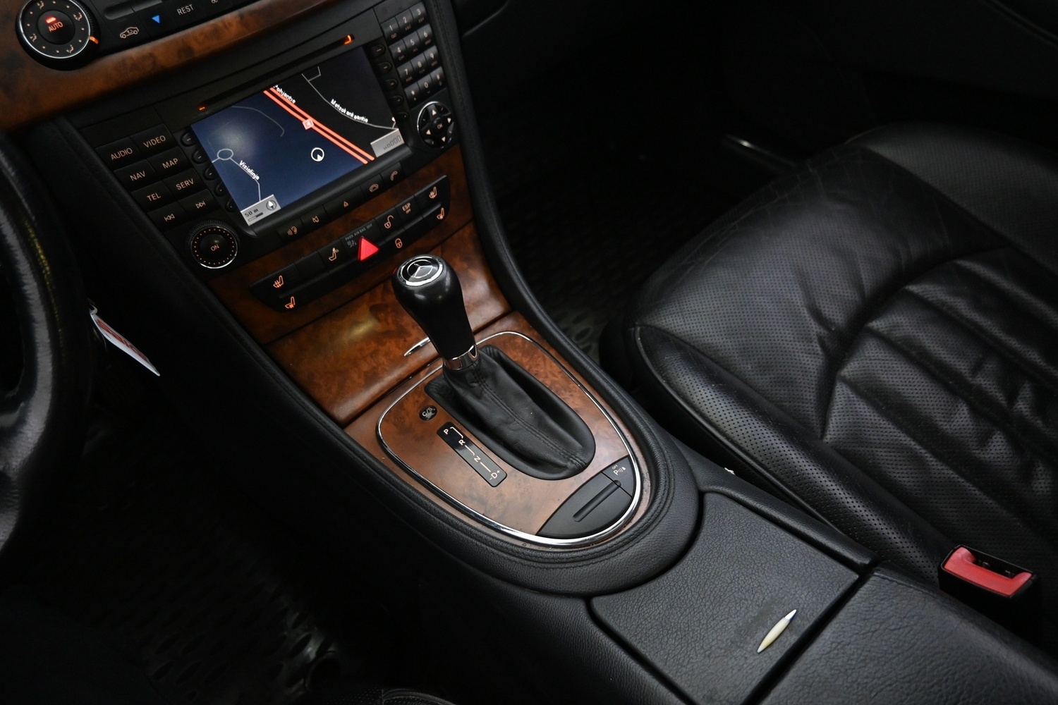 Mercedes-Benz CLS vaihtoauto