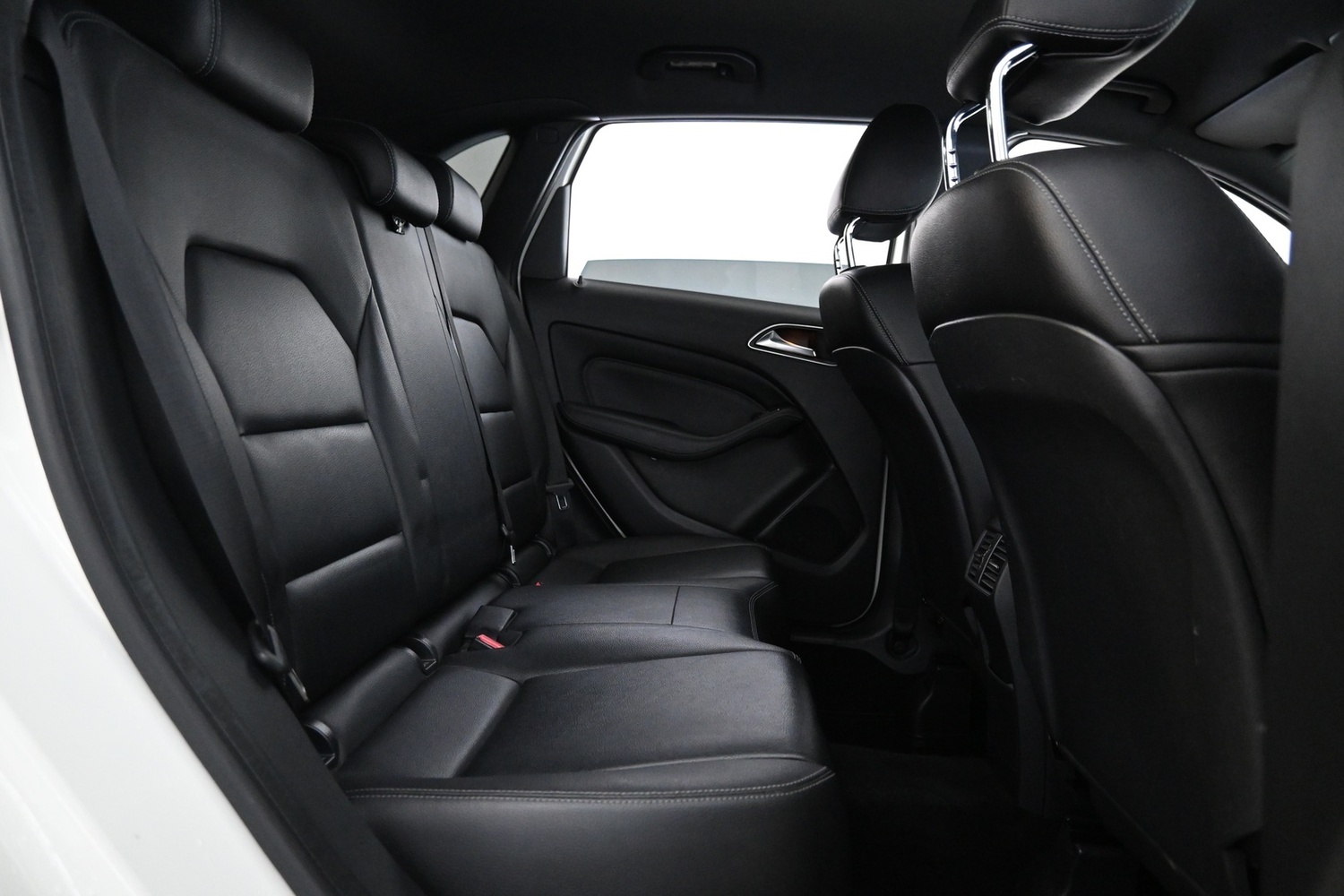 Mercedes-Benz B vaihtoauto