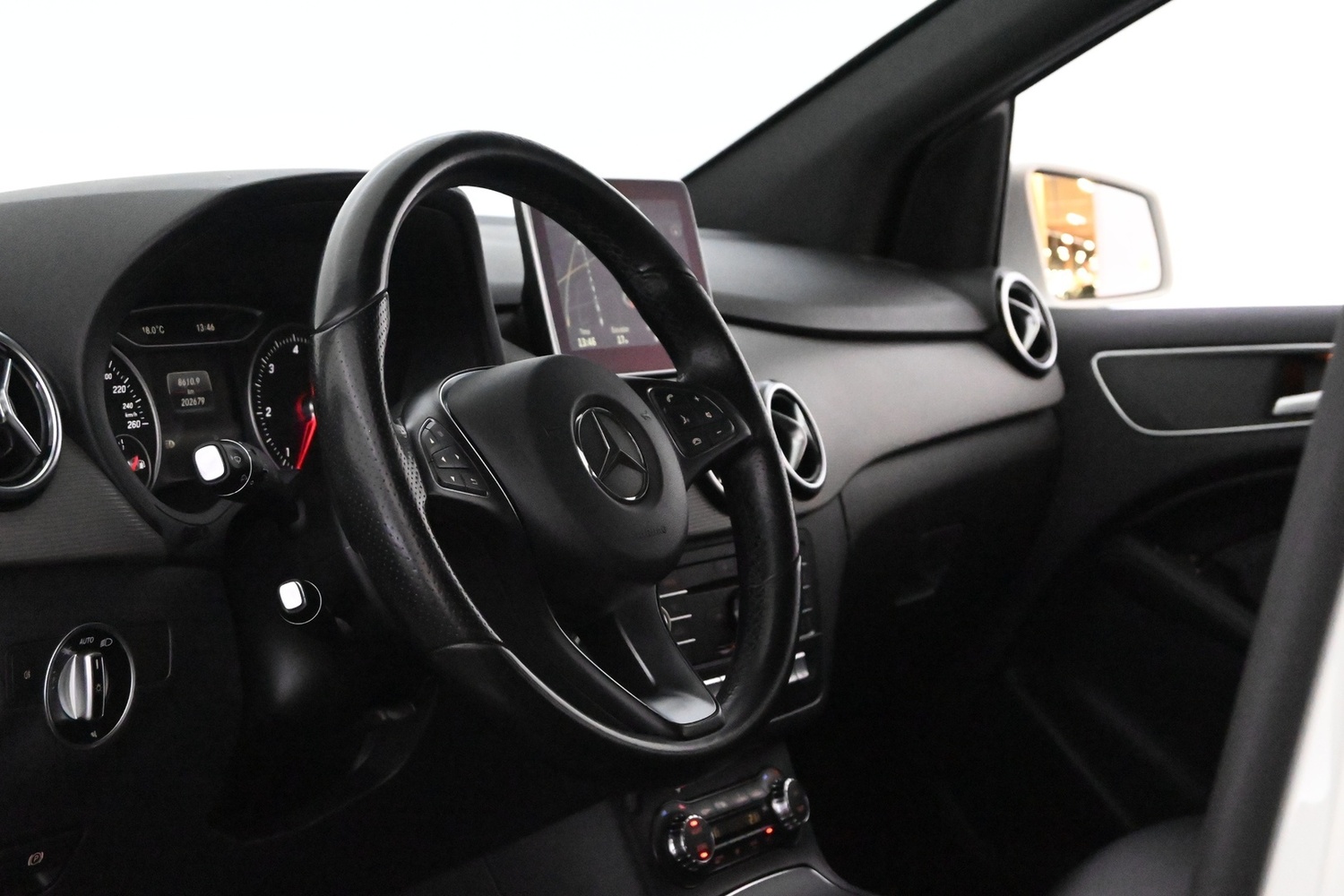 Mercedes-Benz B vaihtoauto