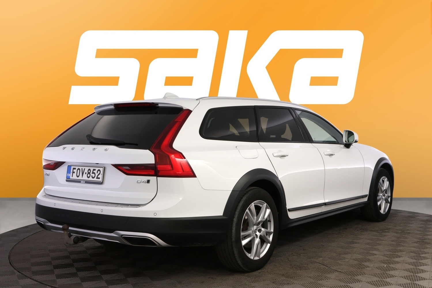 Volvo V90 Cross Country vaihtoauto