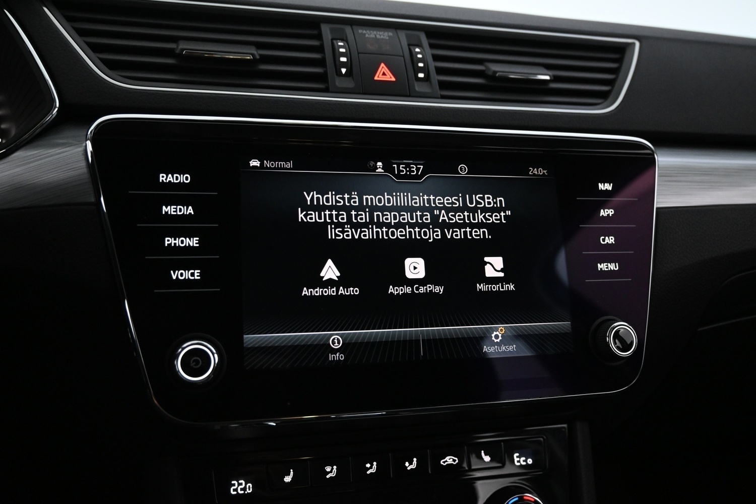 Skoda Superb vaihtoauto