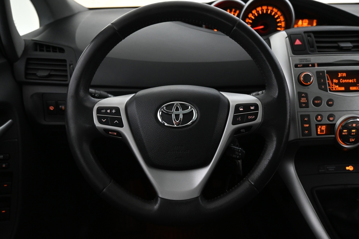 Toyota Verso vaihtoauto