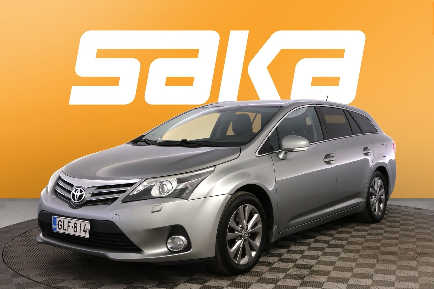 Toyota Avensis vaihtoauto