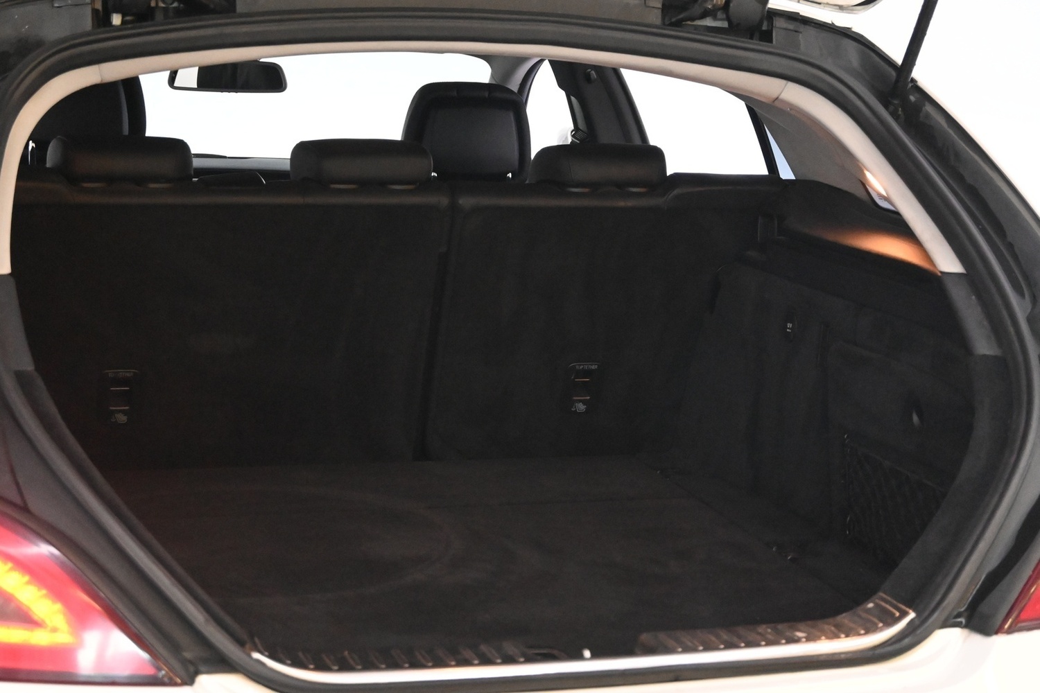 Mercedes-Benz CLS vaihtoauto