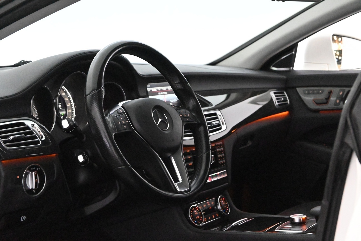 Mercedes-Benz CLS vaihtoauto