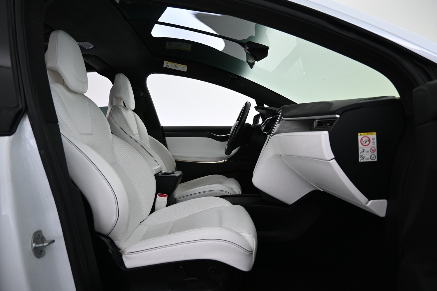 Tesla Model X vaihtoauto
