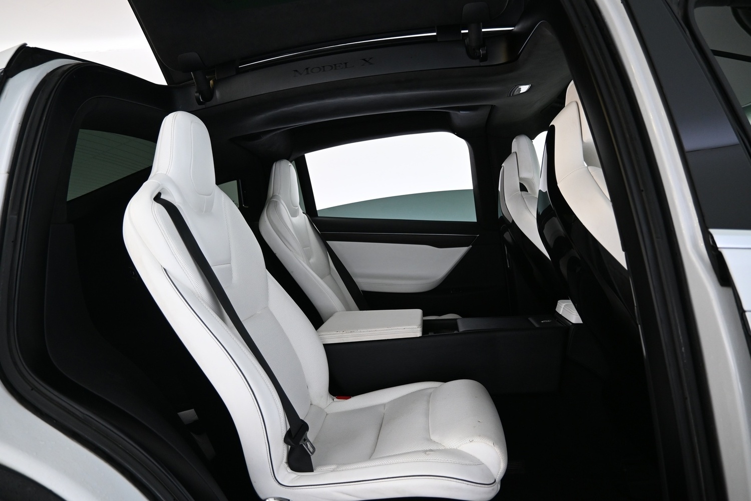 Tesla Model X vaihtoauto