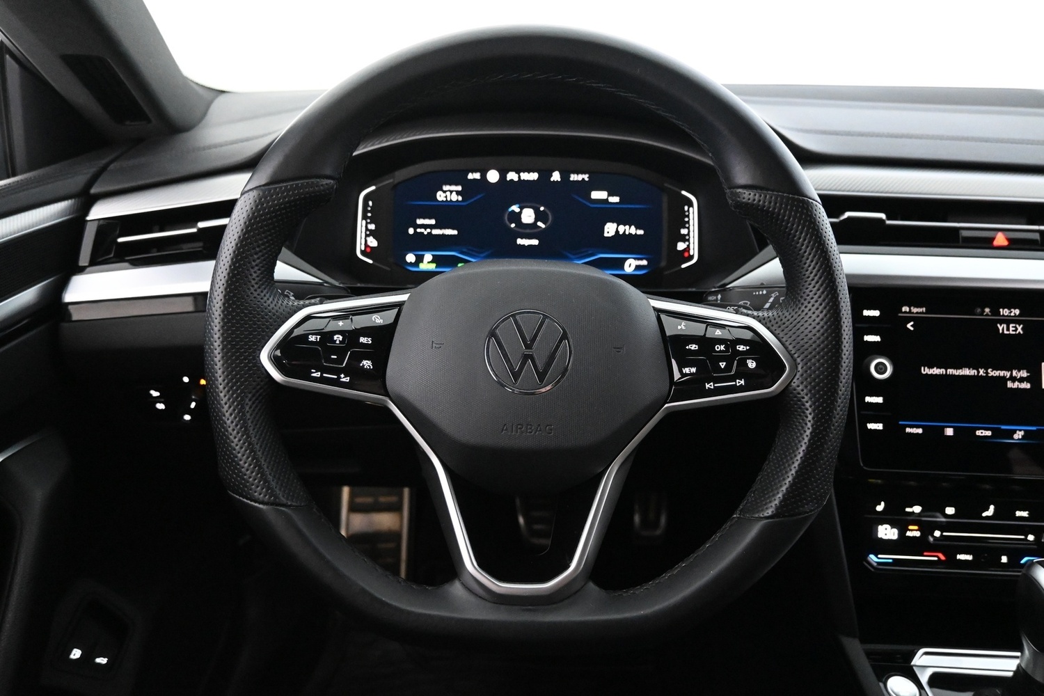 Volkswagen Arteon vaihtoauto