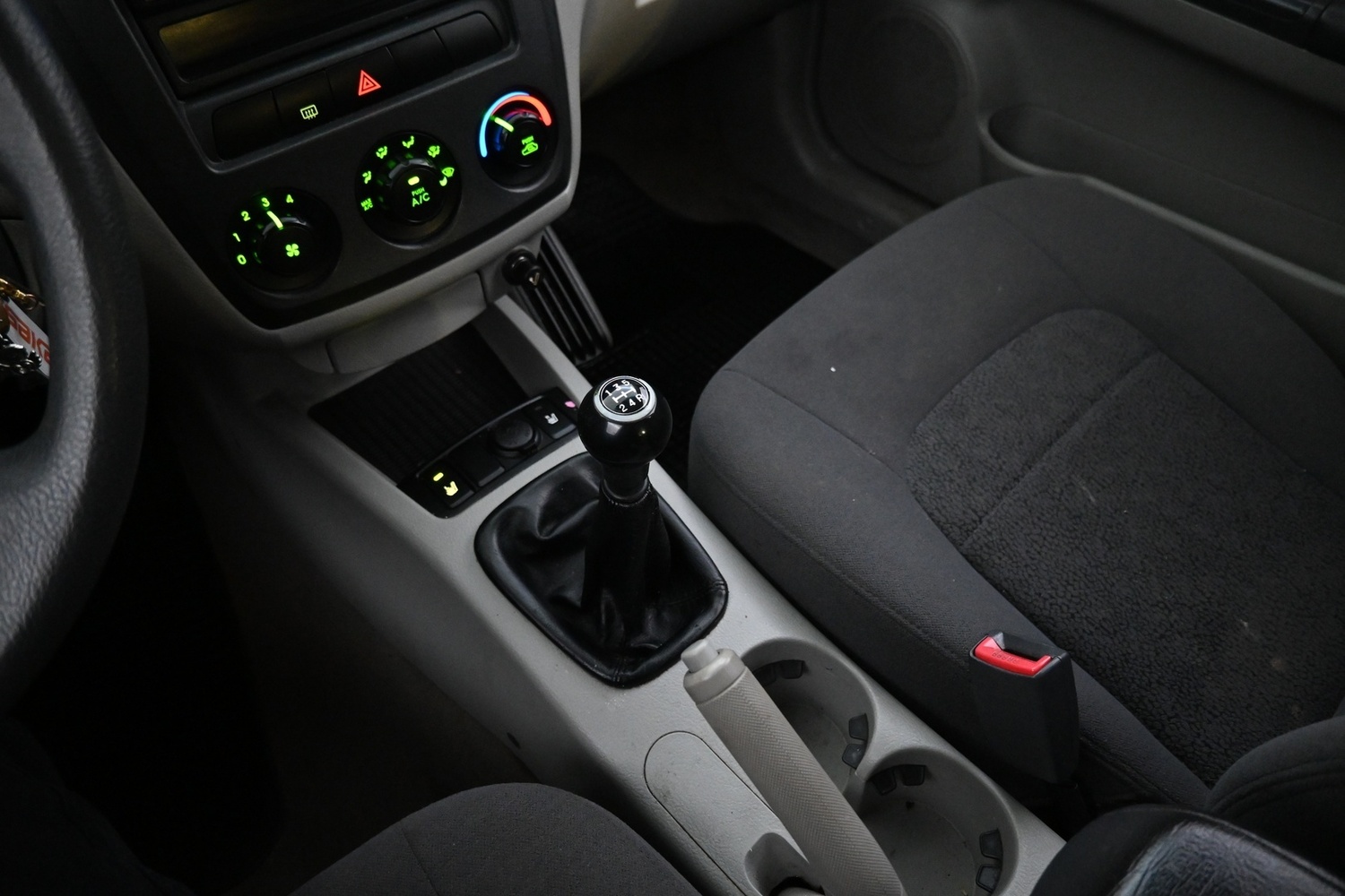 Kia Cerato vaihtoauto