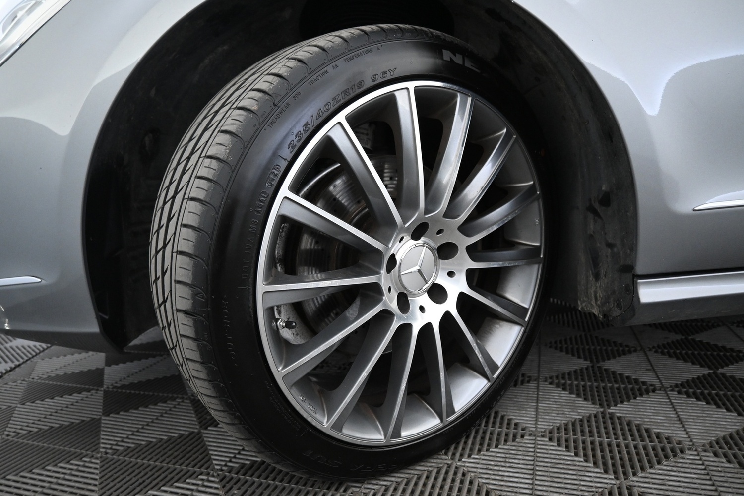 Mercedes-Benz CLS vaihtoauto