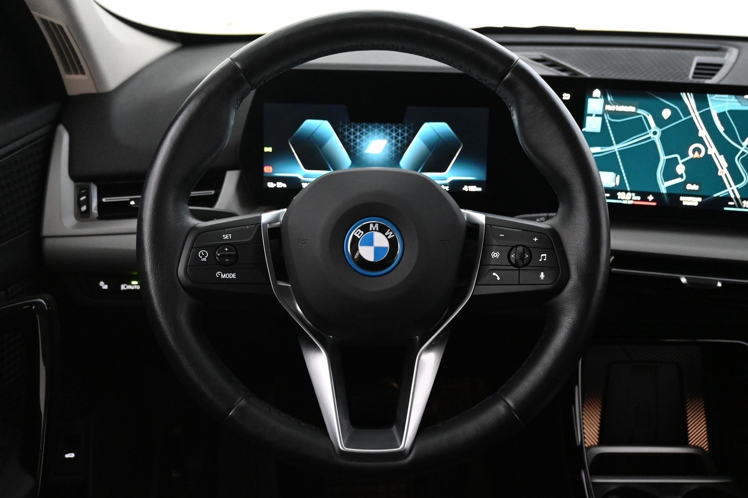 BMW iX1 vaihtoauto