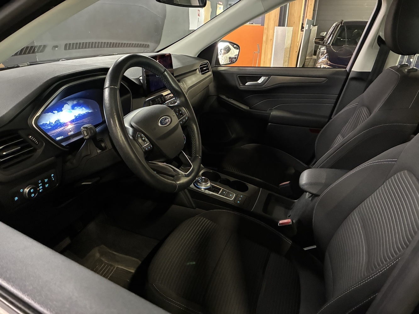 Ford Kuga vaihtoauto