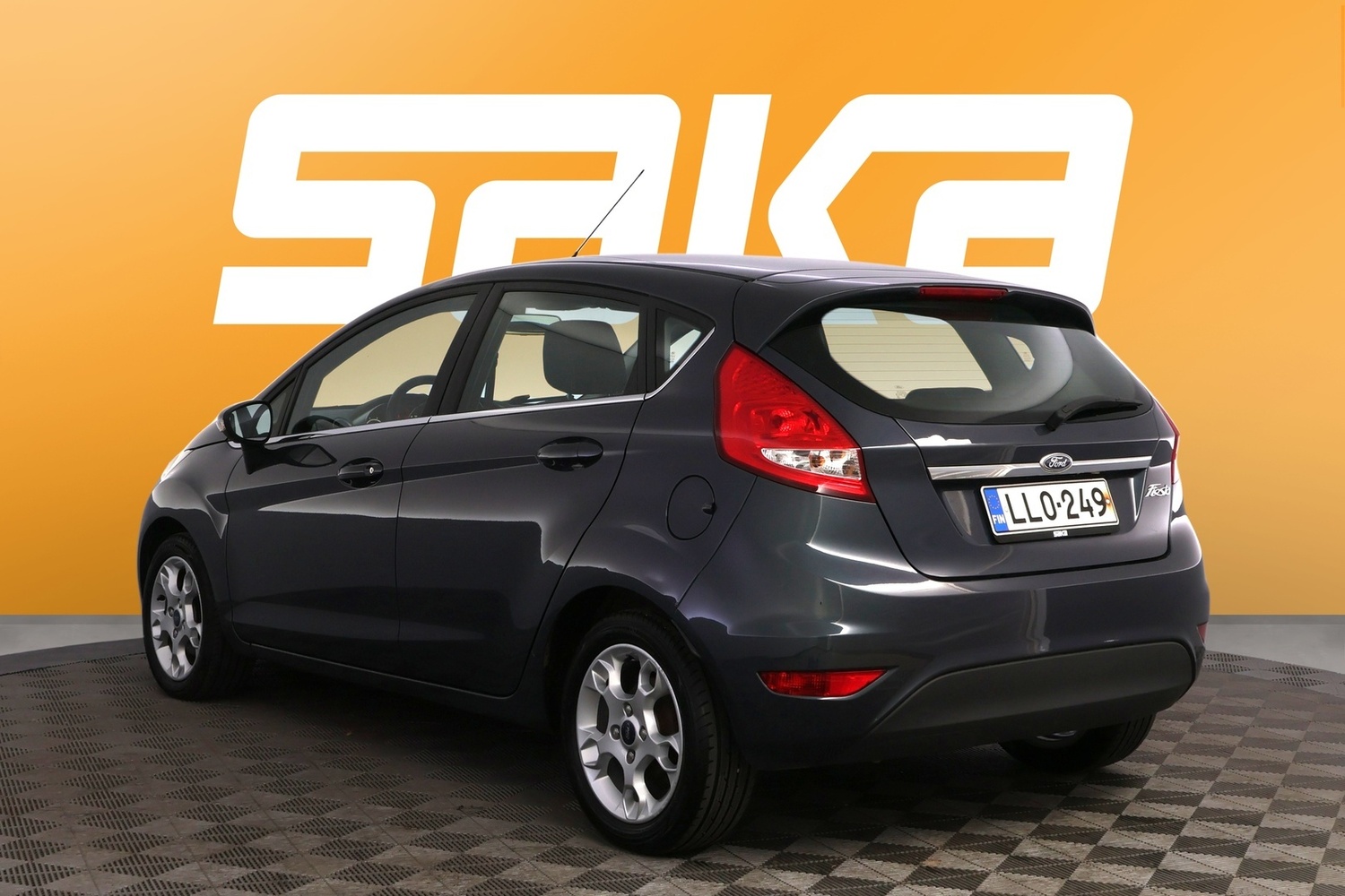 Ford Fiesta vaihtoauto