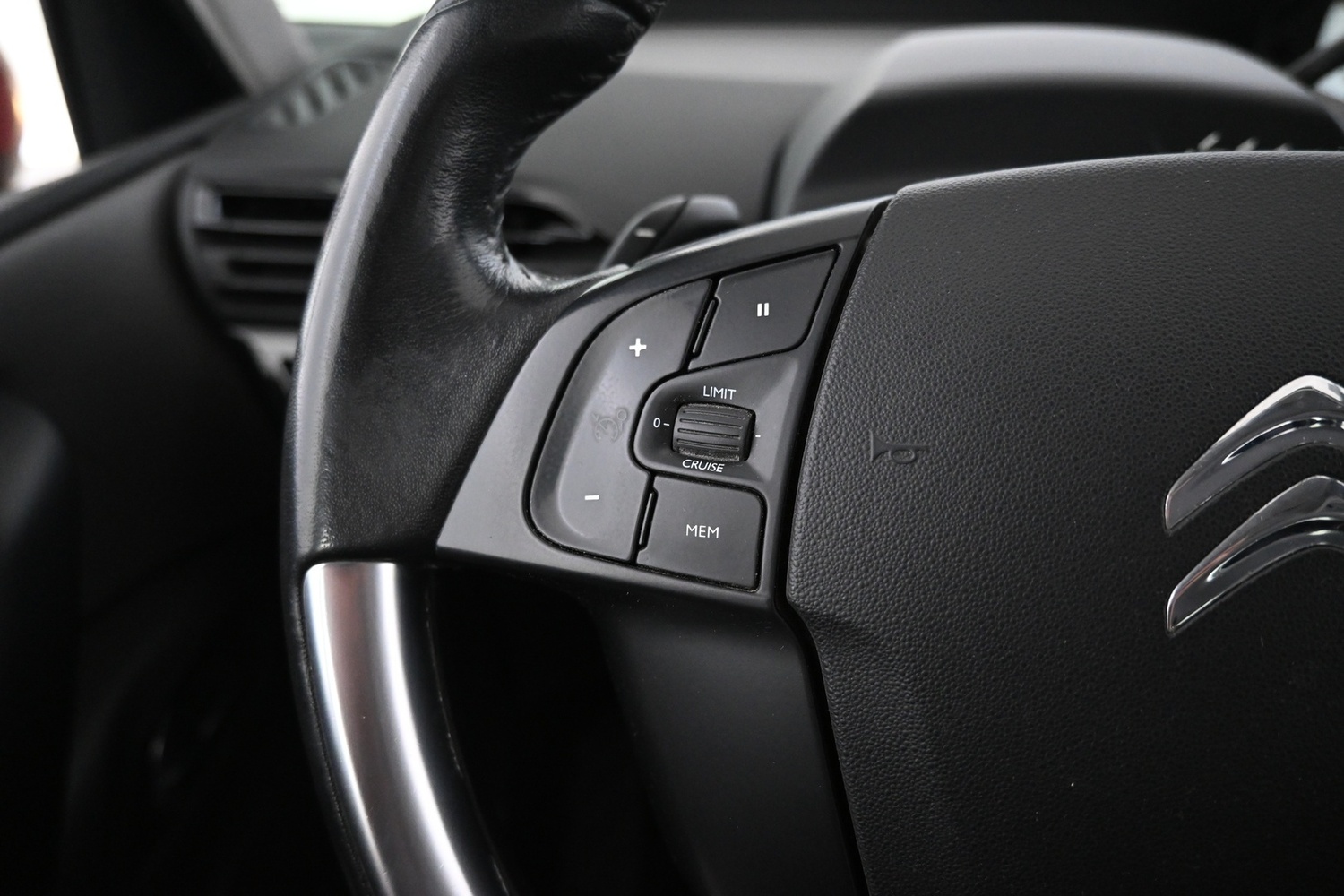 Citroën C4 Picasso vaihtoauto