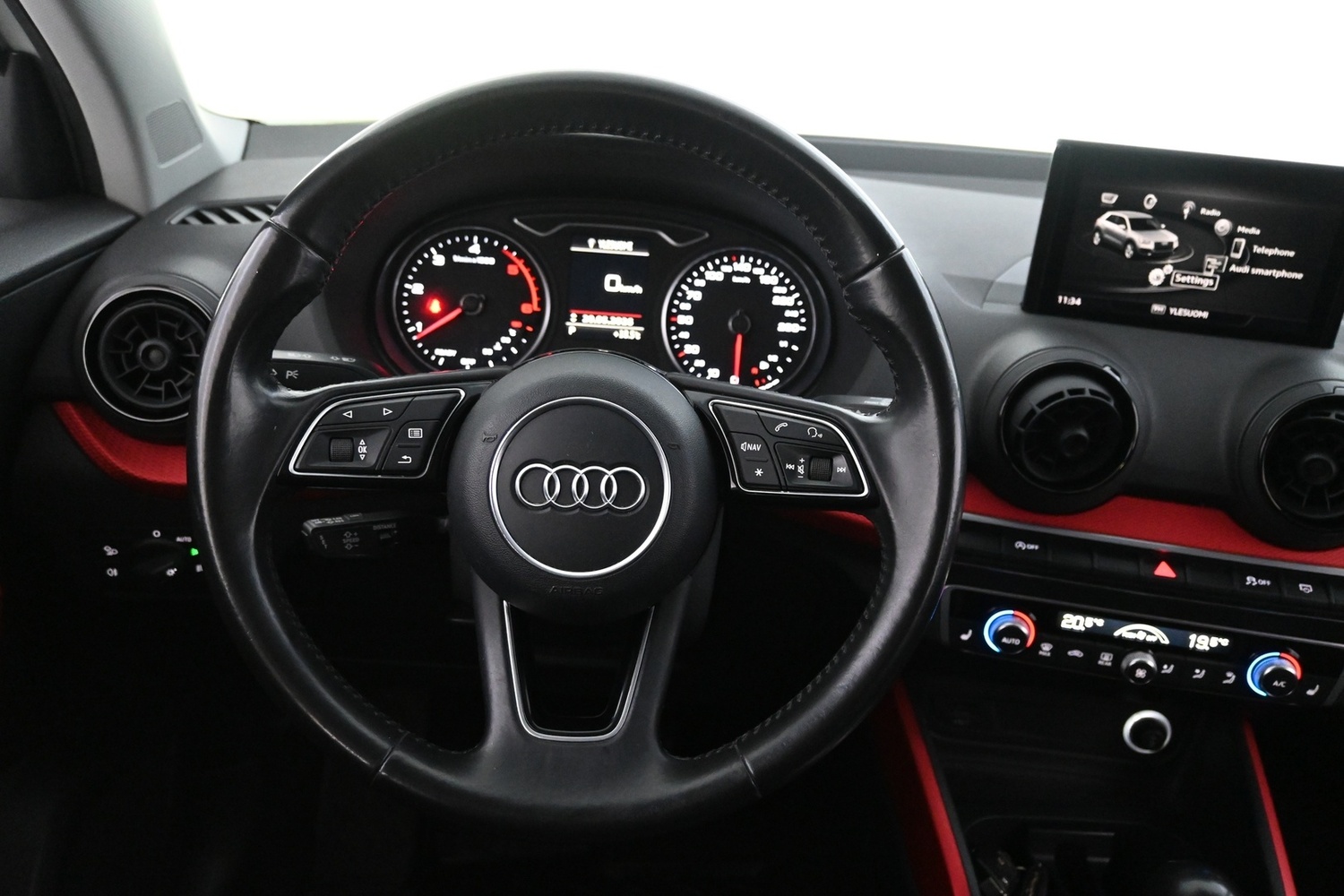 Audi Q2 vaihtoauto