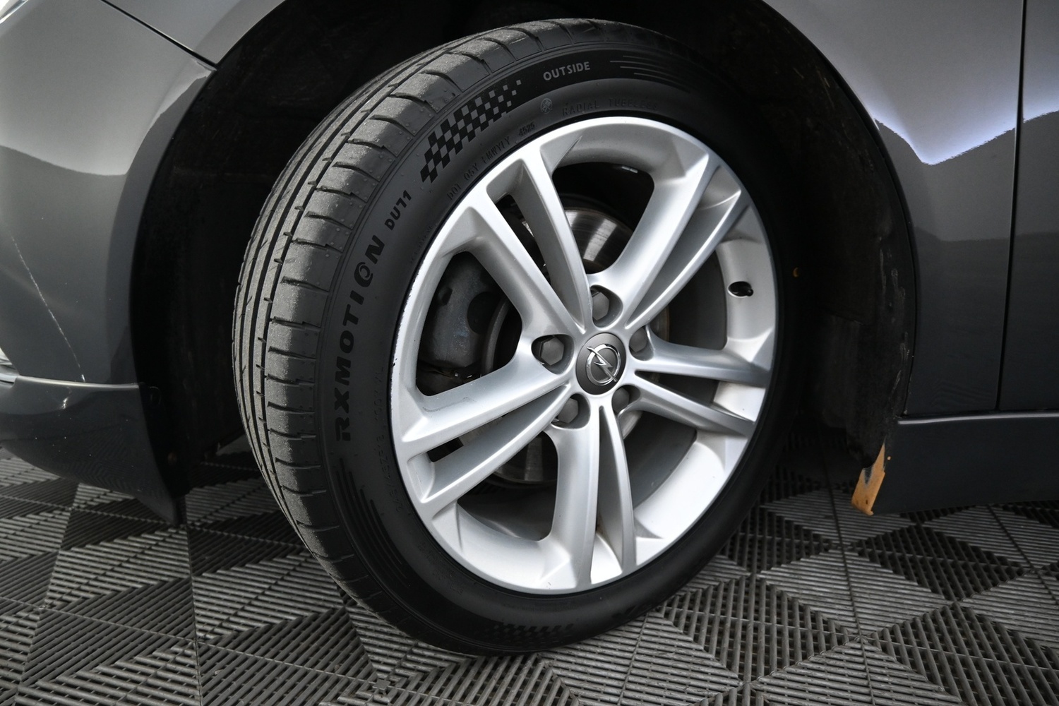 Opel Insignia vaihtoauto