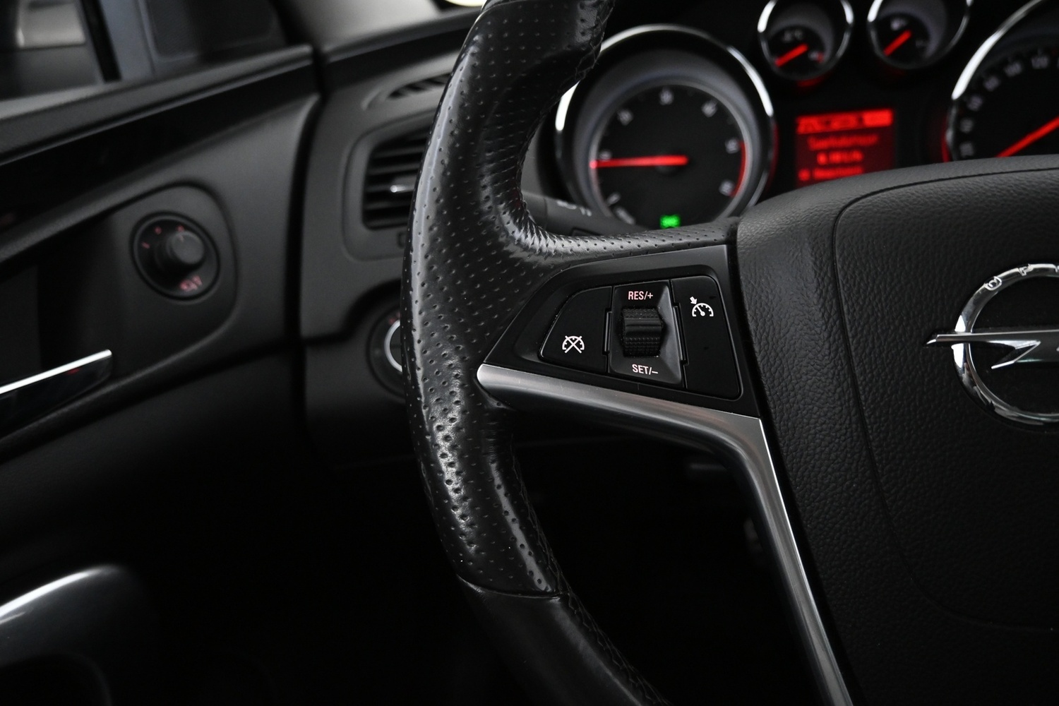Opel Insignia vaihtoauto