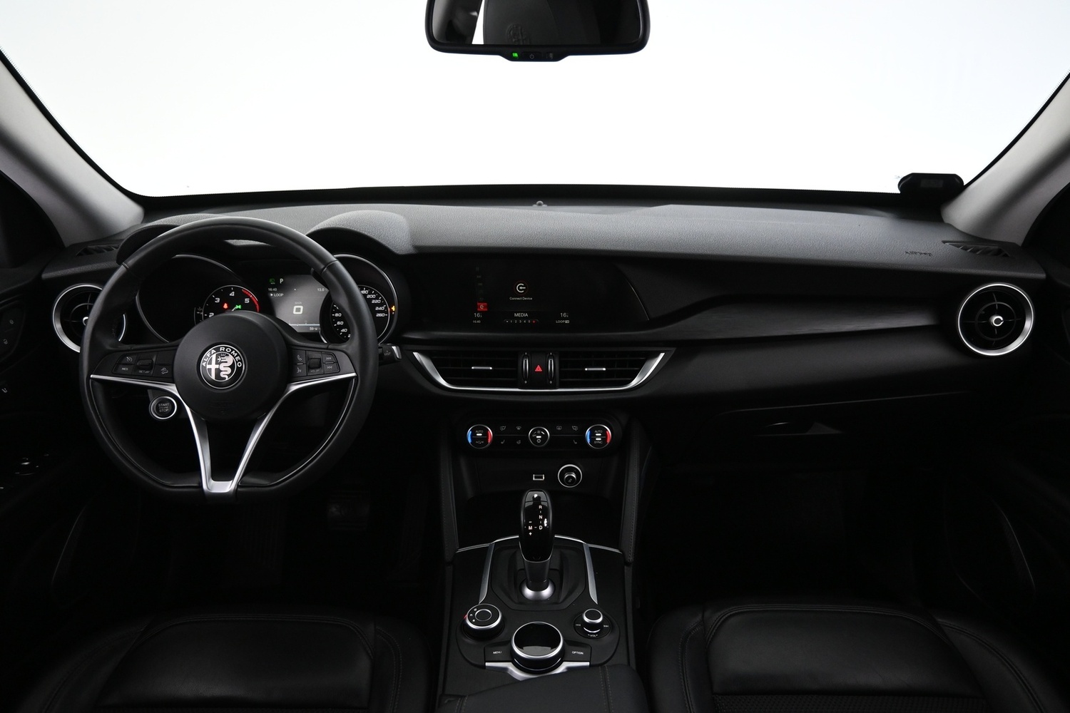 Alfa Romeo Stelvio vaihtoauto