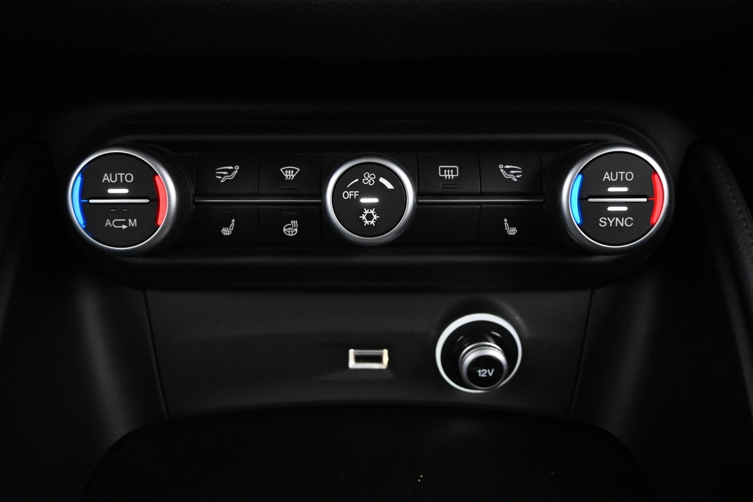 Alfa Romeo Stelvio vaihtoauto