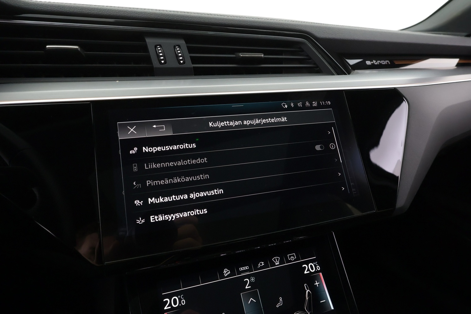 Audi e-tron vaihtoauto